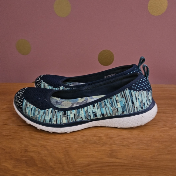 Skechers Air-Cooled Memory Foam Slip-On with Multicolor Camouflage Insole - Picture 4 of 8